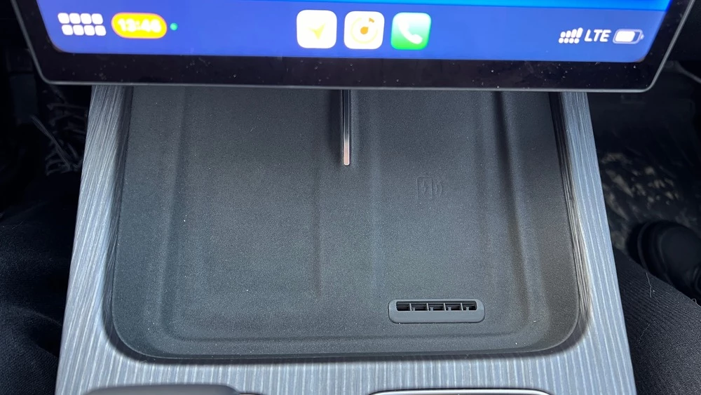 jaecoo J7 тест салон интерьер зарядка для телефона воздуховод