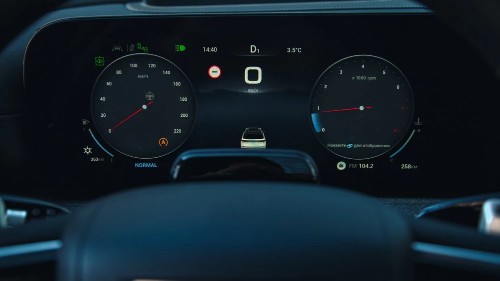 Jaecoo J8 тест салон интерьер приборная панель