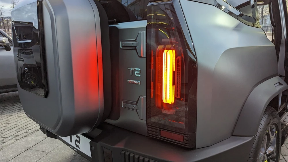 Jetour T2 задняя оптика фонари