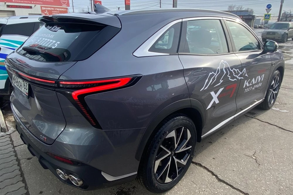 Кроссовер Kaiyi X7 Kunlun в ДЦ Альфа Самара купить новый сбоку сзади