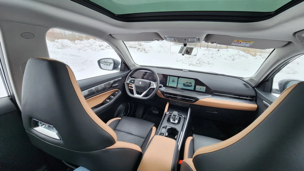 Livan X6 Pro салон интерьер