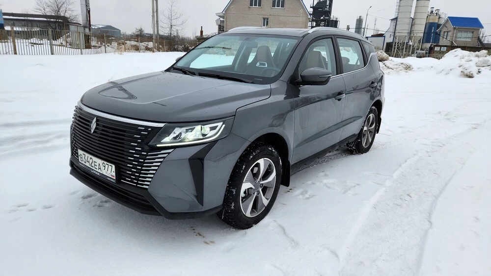 Livan X6 Pro сбоку спереди