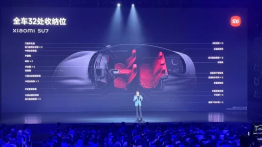 Xiaomi SU7 презентация салон интерьер Лэй Цзюнь