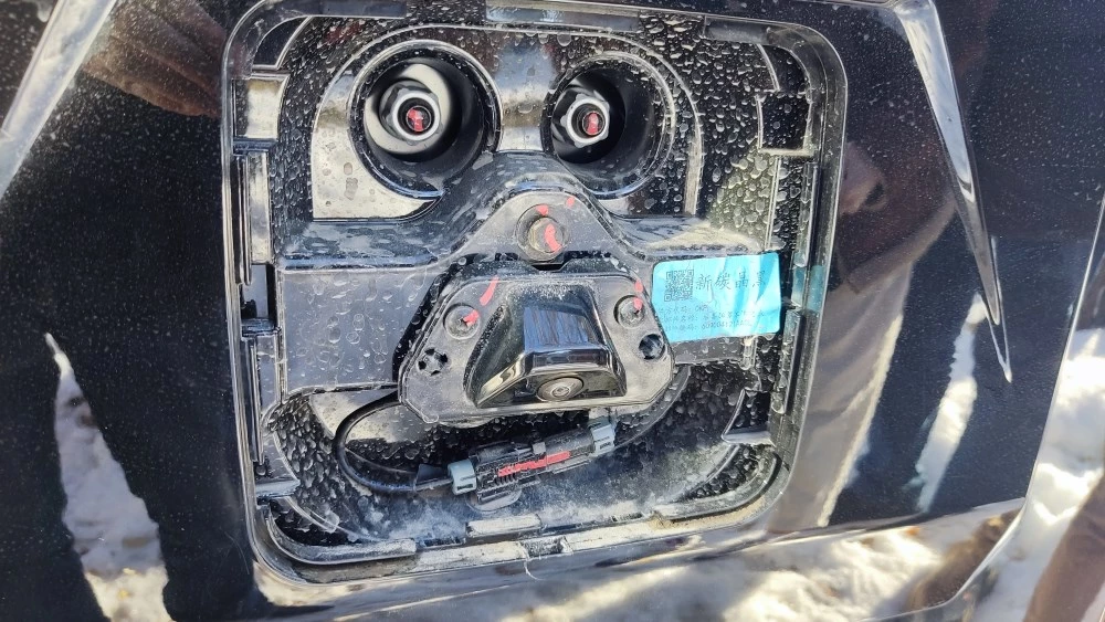 Jetour Т2 внешний вид крепление камеры заднего вида