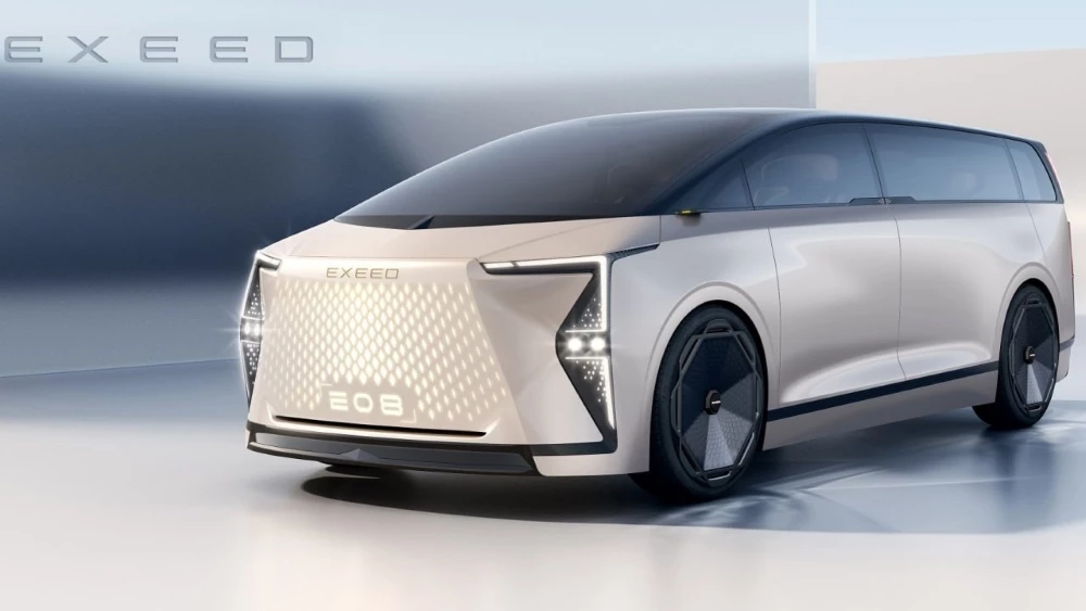 Exlantix E08 сбоку спереди