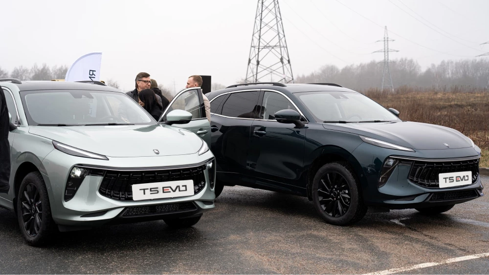 forthing t5 evo спереди сбоку купить ixen motors