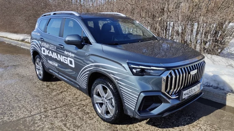 Geely Okavango тест Мишина сбоку спереди