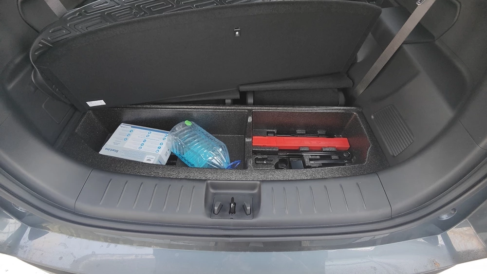 Geely Okavango тест Мишина салон интерьер