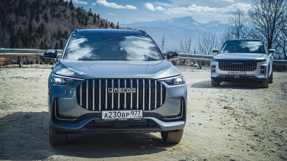 Jaecoo J8 тест спереди