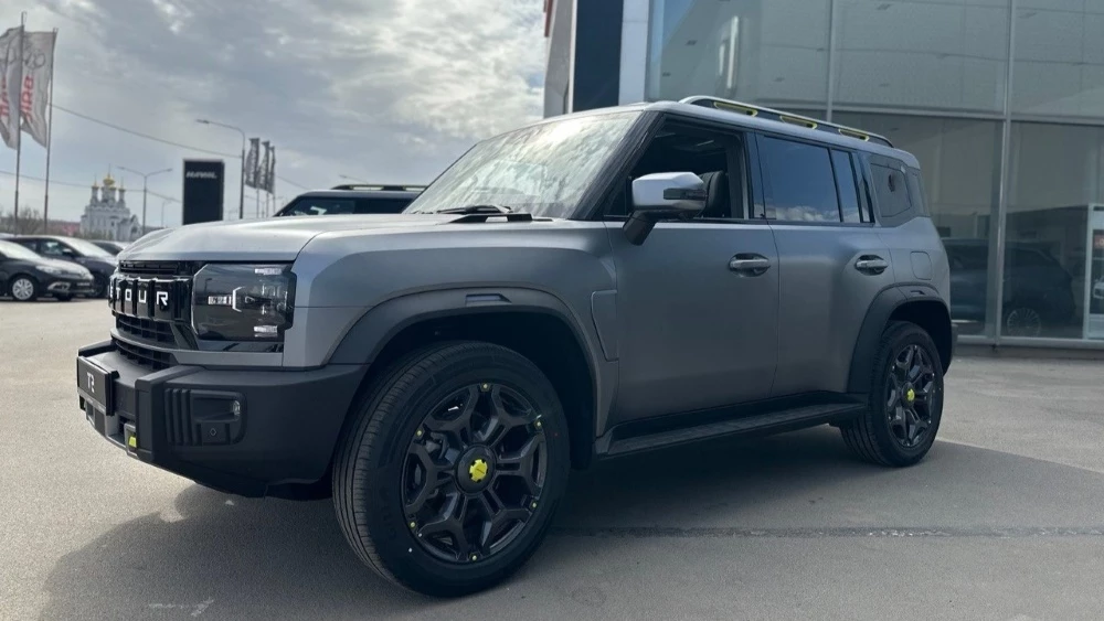 Кроссовер Jetour T2 у дилерского центра «Ринг» Воронеж