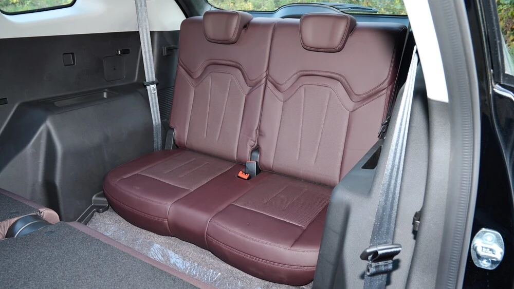 Jetour X90 Plus в Китае третий ряд сидений семиместный