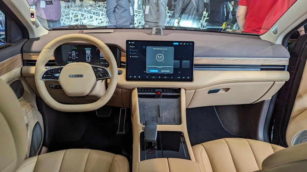 Seres M7 салон интерьер