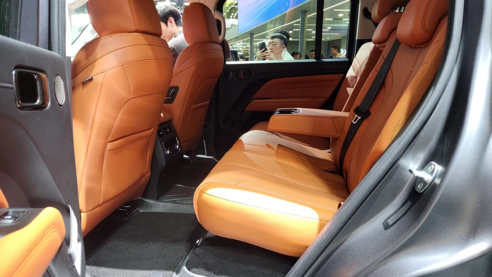 Haval H9 второго поколения новый интерьер второй ряд