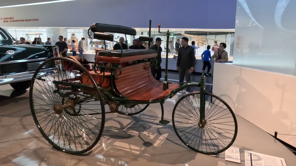 Реплика Benz Patent-Motorwagen Шанхайский автомобильный музей