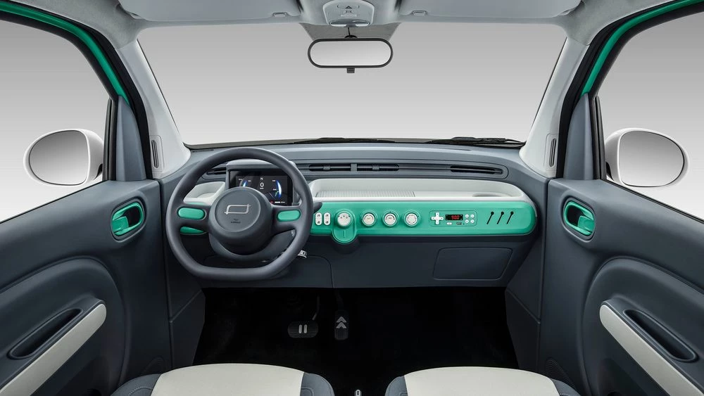 FAW Bestune Pony салон интерьер