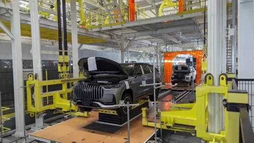 завод Chery в Китае сборка Jaecoo J8
