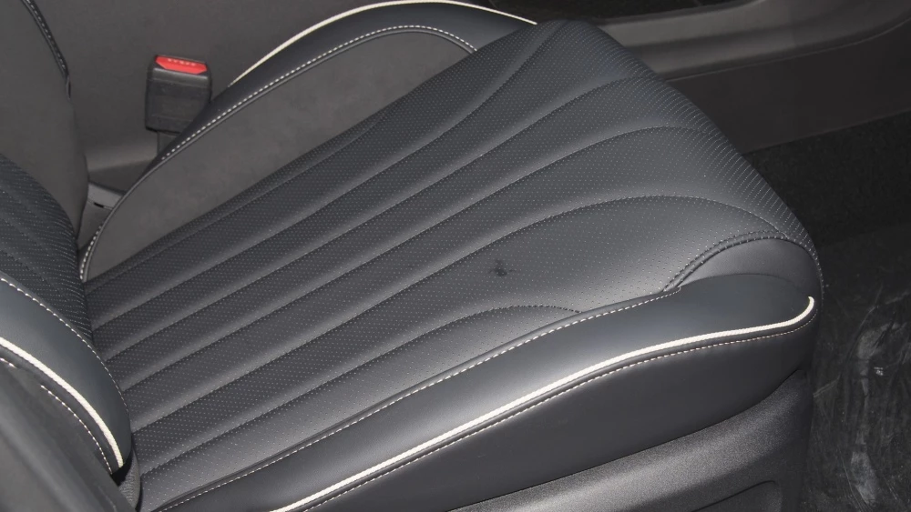 кроссовер Chery Tiggo 9 интерьер в китае