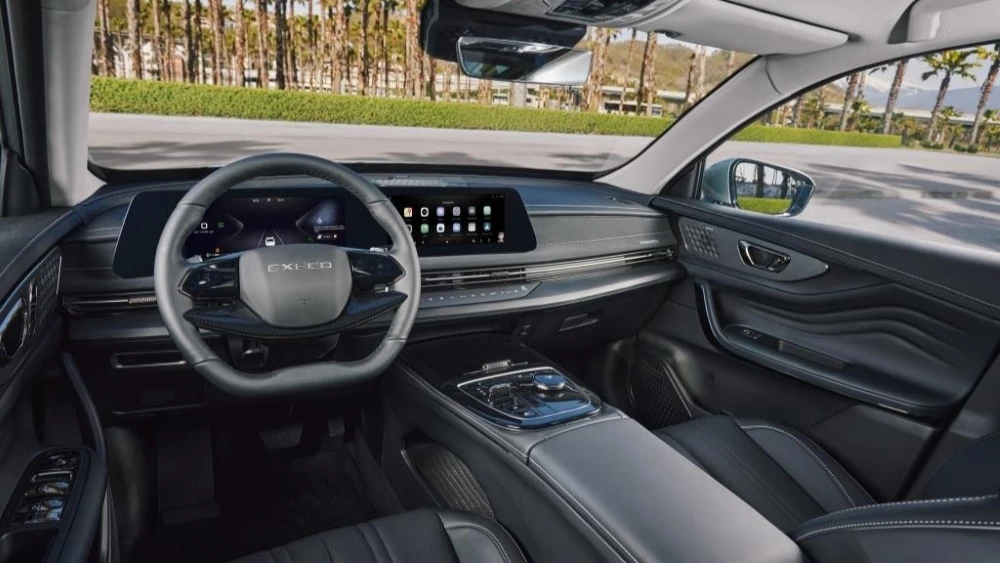 Старт продаж новый EXEED LX салон интерьер