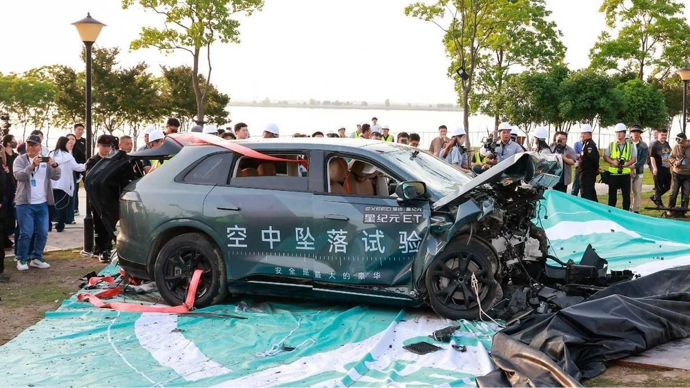 кроссовер exeed exlantix et краш-тест