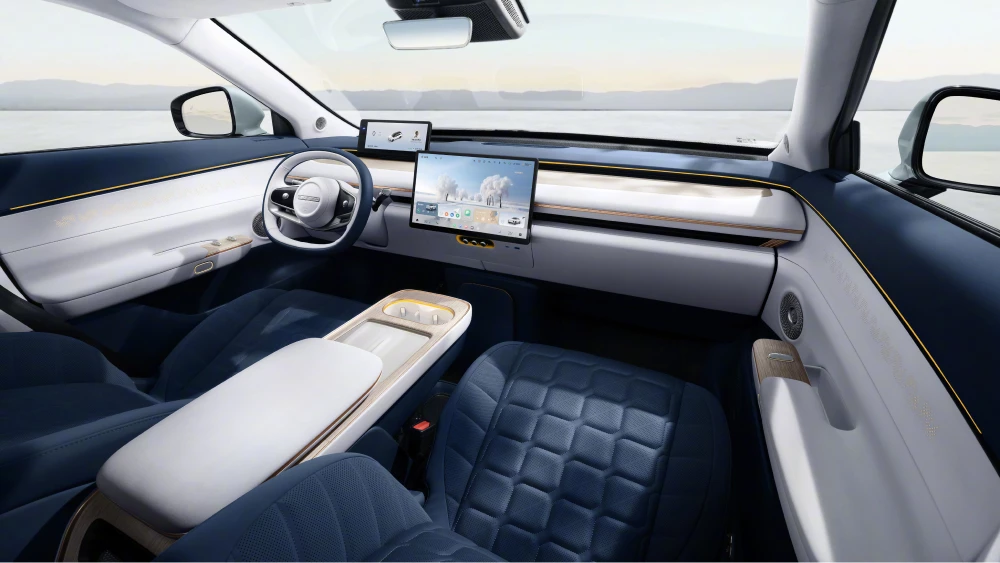 exeed exlantix et салон синий белый