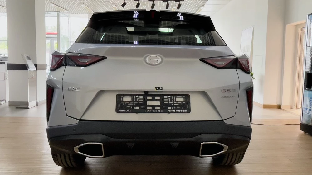 gac gs3 в автосалоне обзор сзади