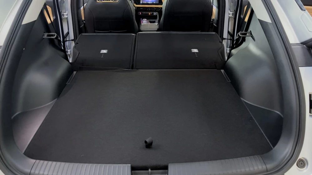 gac gs3 в автосалоне обзор салон интерьер багажник