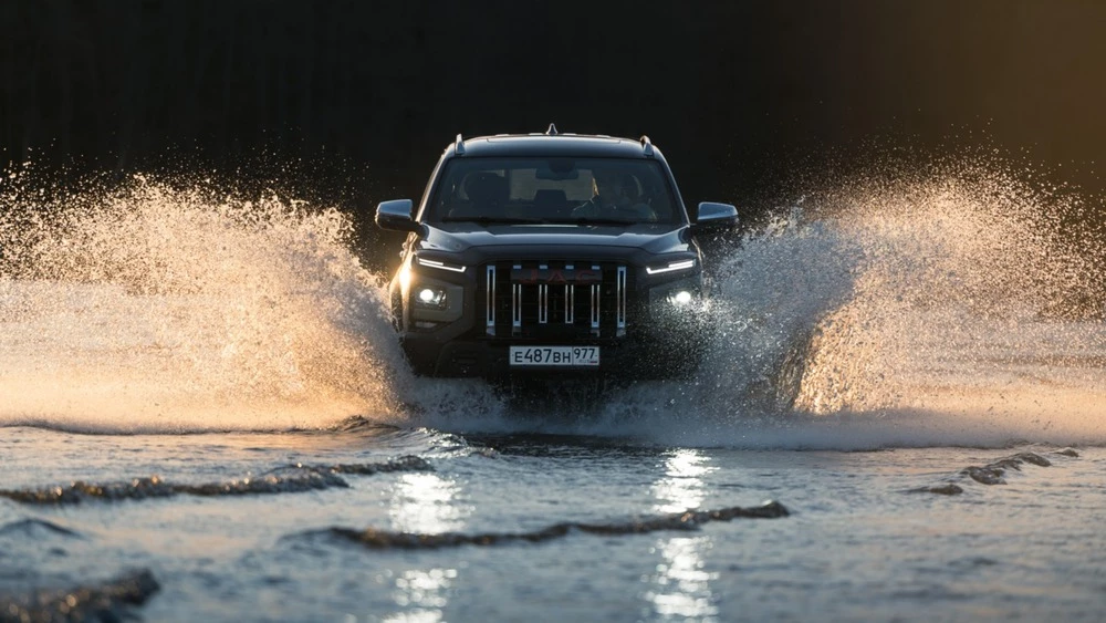 JAC T9 тест сбоку полный привод водоем брод