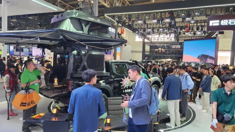 Пекинский автосалон 2024 люди