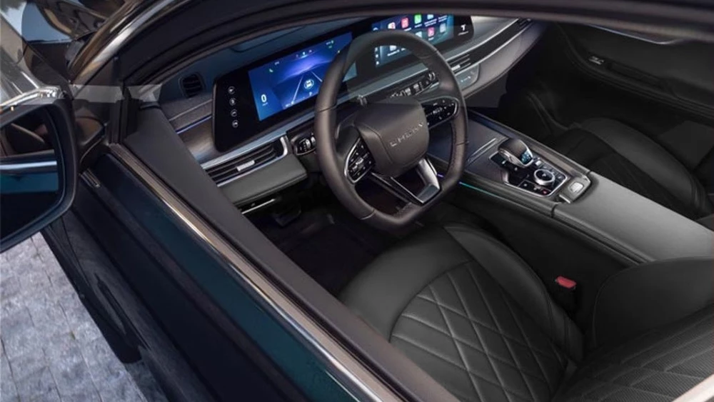 Обновленный кроссовер Chery Tiggo 8 Pro Max салон интерьер