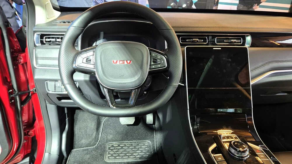 Кроссовер VGV U75 Plus салон интерьер