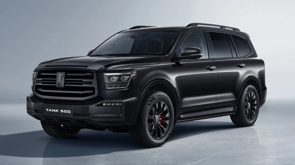 Внедорожник Tank 500 Blacktrail спереди сбоку