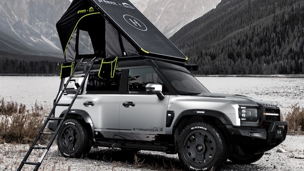 кроссовер Jetour Traveler JMK SDW спереди сбоку