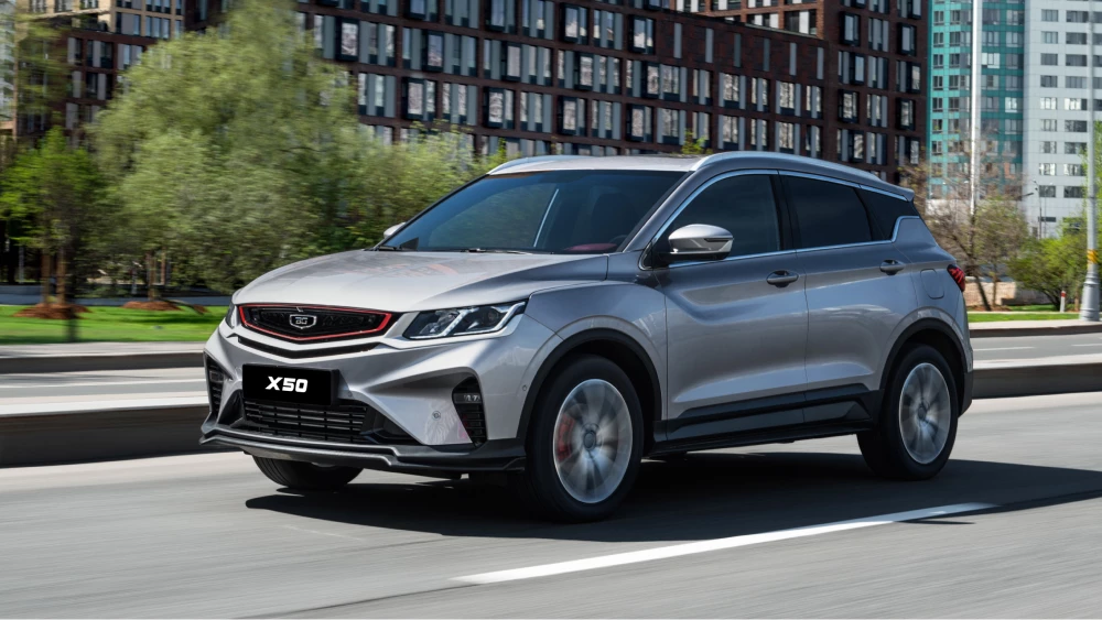 belgee x50 серебряный сбоку спереди