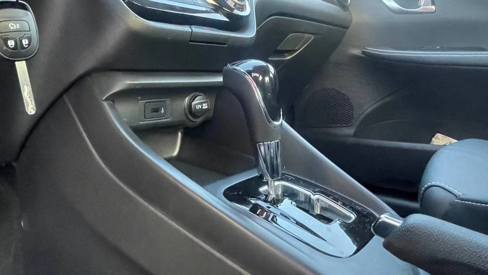 changan alsvin тест в казахстане салон интерьер центральная консоль селектор