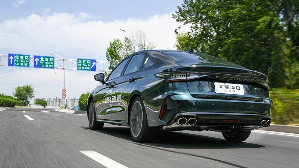 chery arrizo 8 седан сбоку сзади зеленый