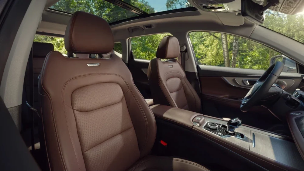 кроссовер chery tiggo 7 pro max салон коричневый сиденья