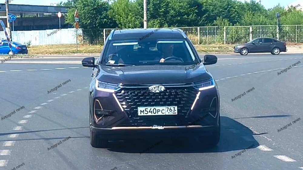 Chery Tiggo 8 Xcite X-Cross 8 спереди в Тольятти НТЦ Lada Автоваз