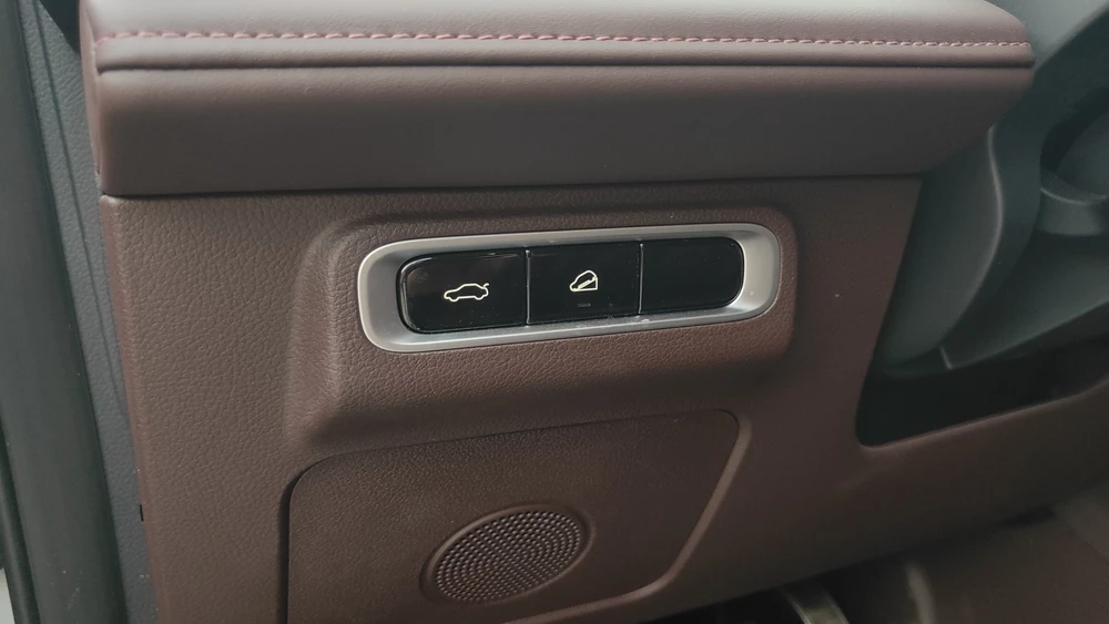 Chery Tiggo 8 Pro Max тест Мишина салон интерьер блок управления