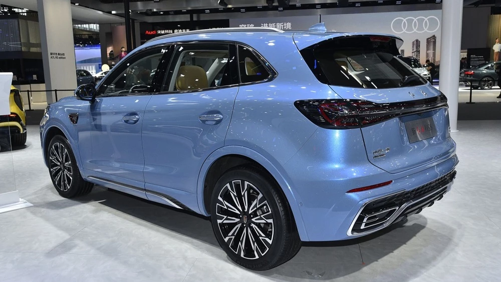 Hongqi HS5 сбоку сзади