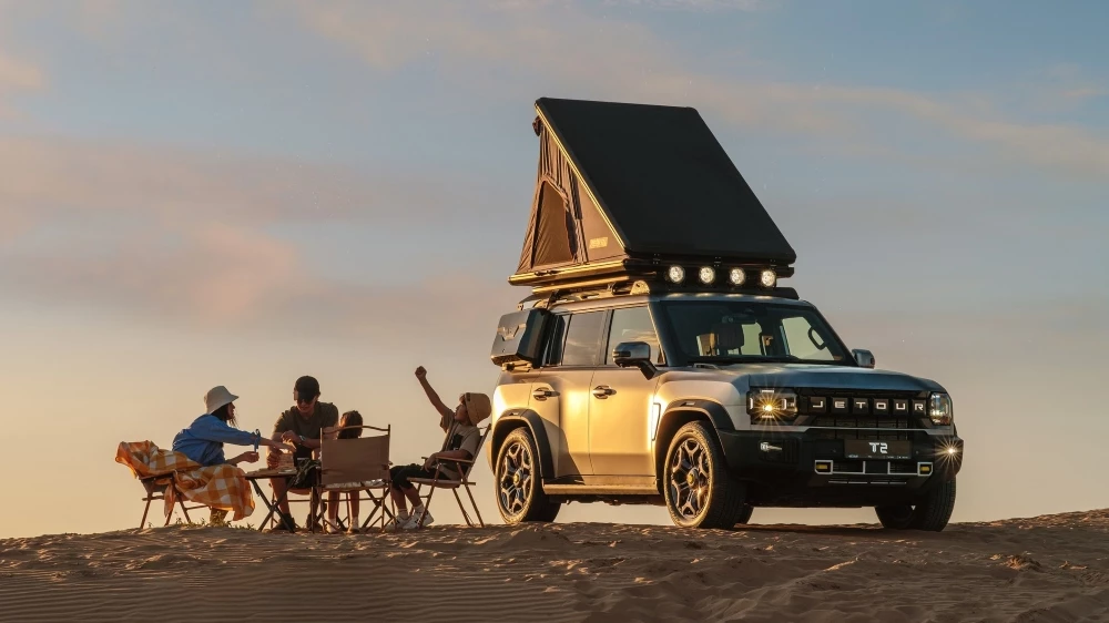 Jetour T2 аксессуары палатка люстра в Казахстане на природе отдых с семьей