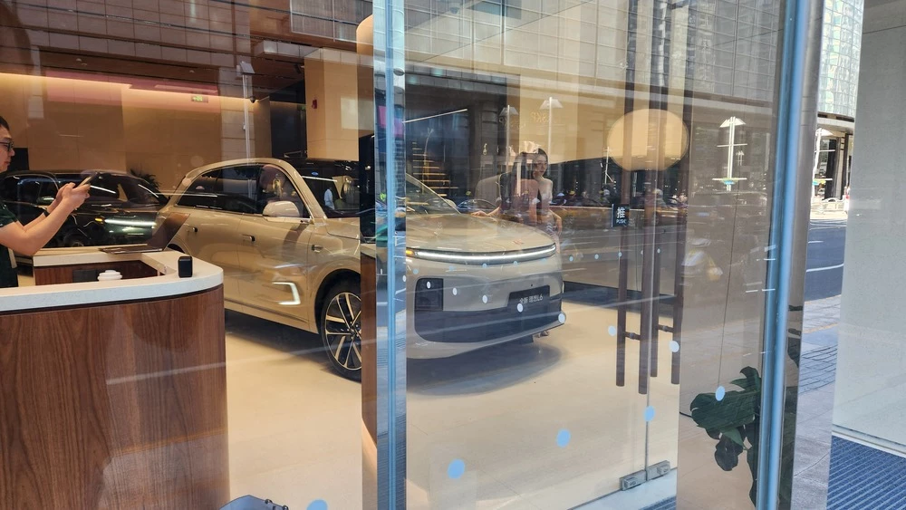 Дилерский центр Lixiang в Пекине