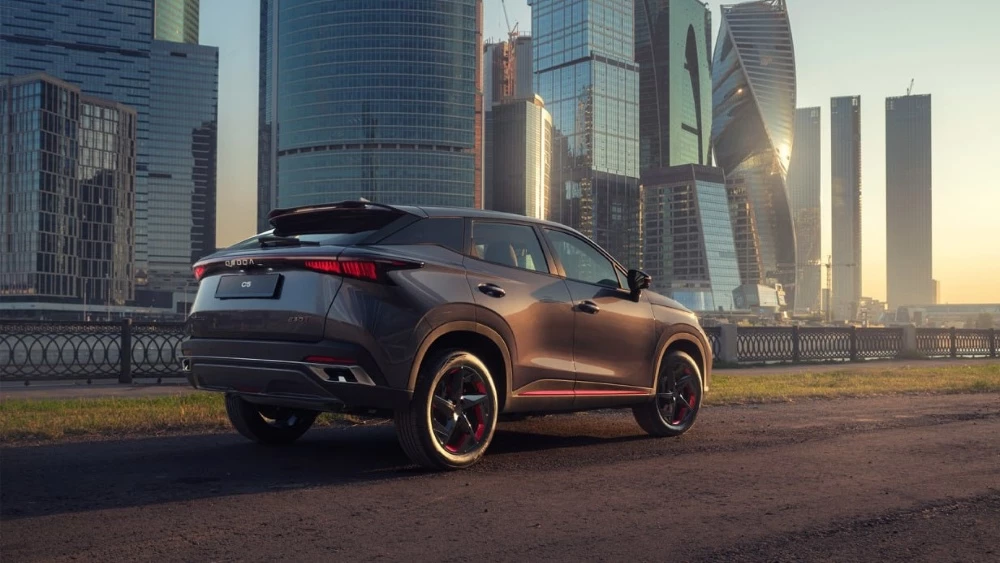 omoda c5 сбоку сзади ключавто краснодар