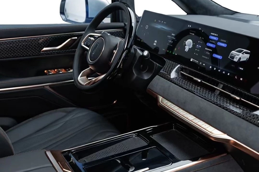 Wey Alpine Co-Creation салон интерьер