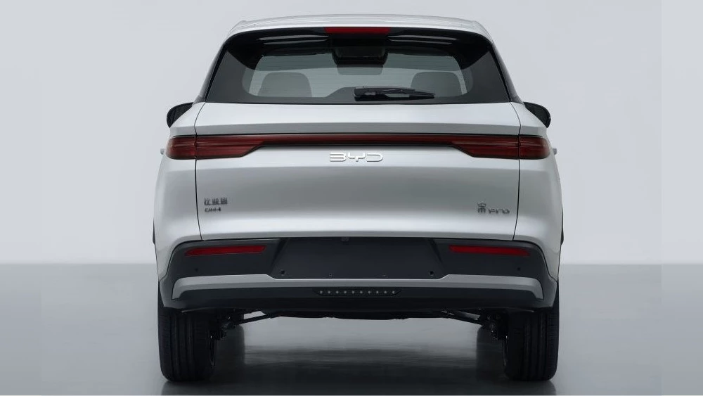 byd song pro новый кроссовер гибридный сзади белый