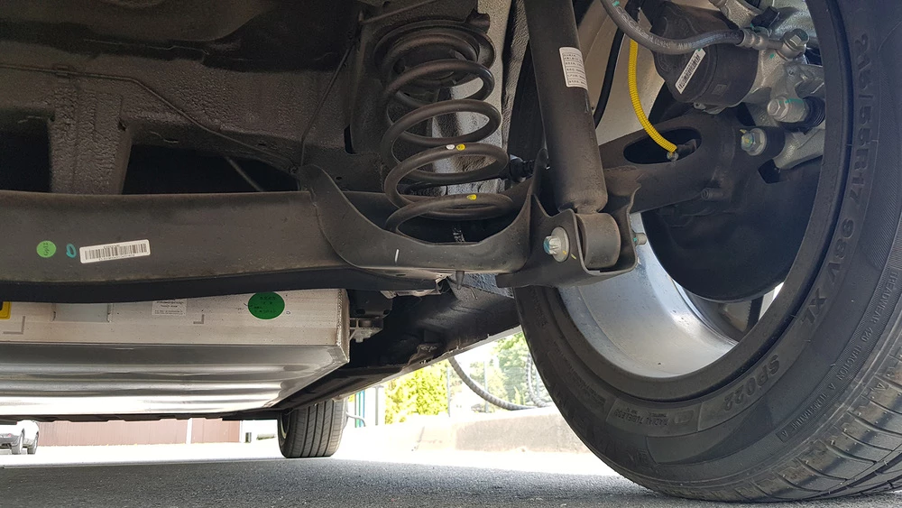 Dongfeng Box в Беларуси электромобиль снизу подвеска