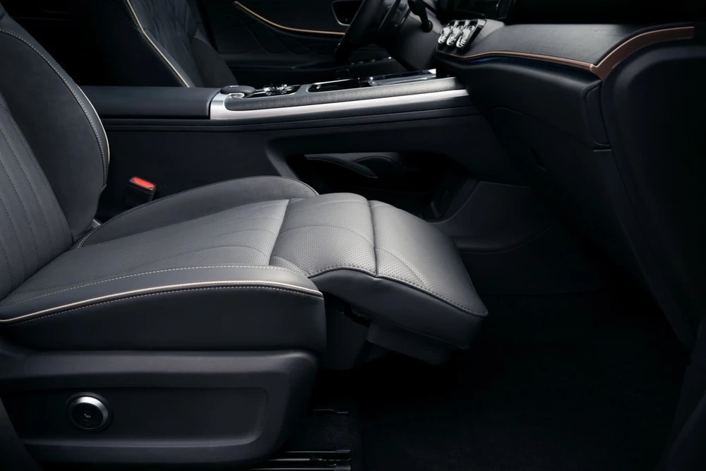 Jaecoo J7 ключавто оттоманка сиденье первый ряд