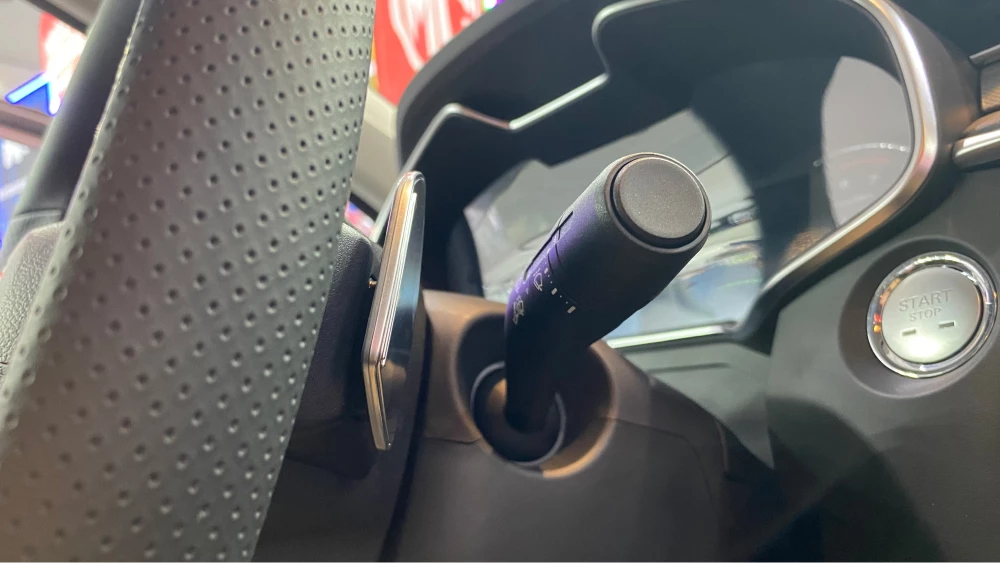 лифтбек mg 6 подрулевые лепестки