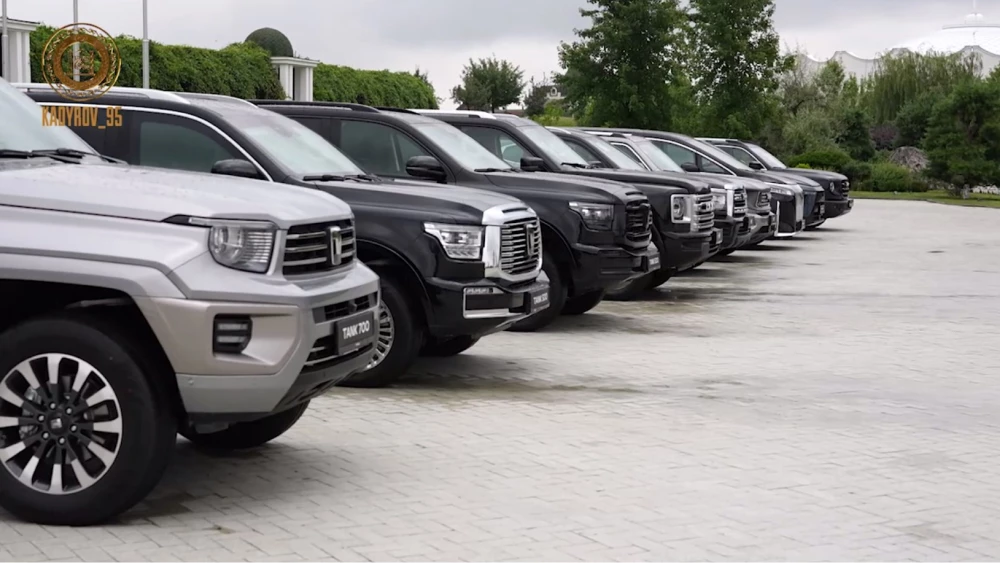 tank 700 tank 500 haval h9