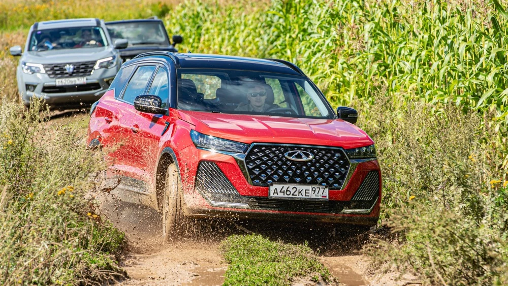 Chery Tiggo 7 Pro Max новый спереди бездорожье тест Внедорожник года 2024
