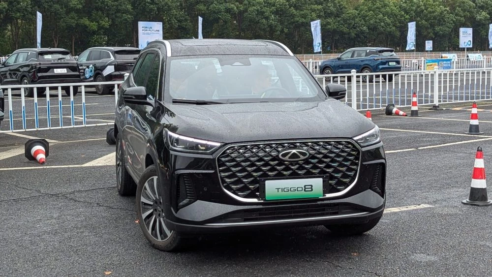 «Новогодний ассортимент». В 2025 году Chery полностью обновит модельный ряд в России